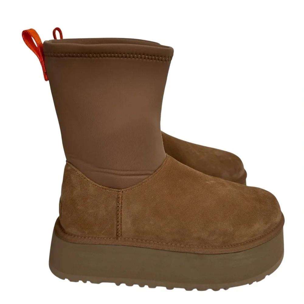 UGG Wheat Classic Dipper Winter Platform Boots Size 9